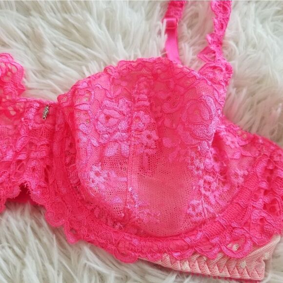 32D Victoria's Secret Pink Unlined Bra - Picture 3 of 9